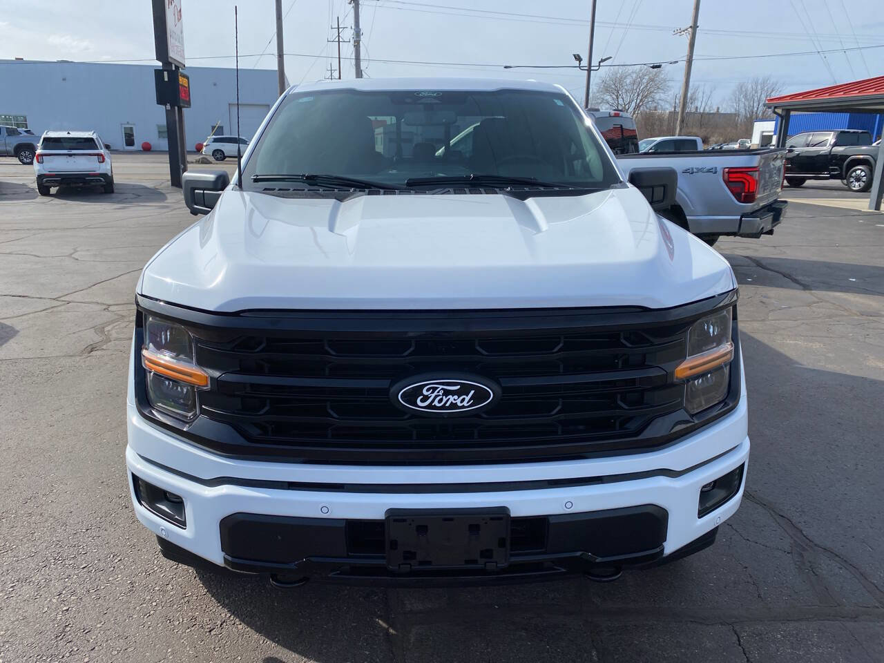 Used 2025 Ford F150 XLT w/ Equipment Group 303A High image 4