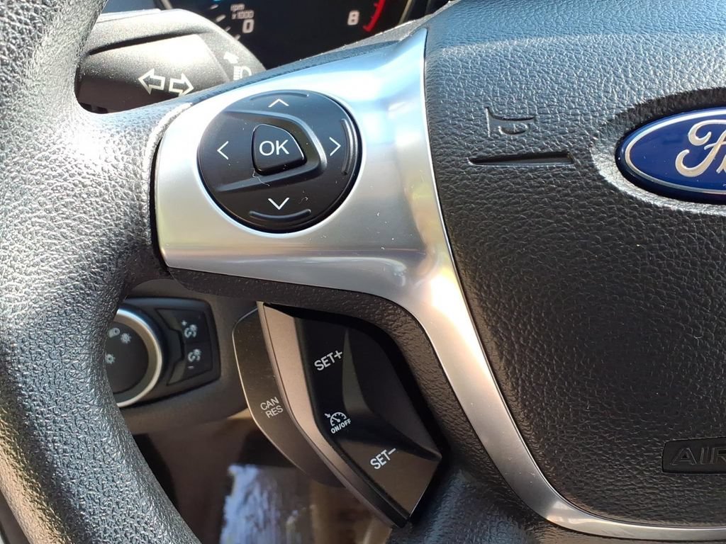 Used 2015 Ford Escape SE AWD/4WD image 25