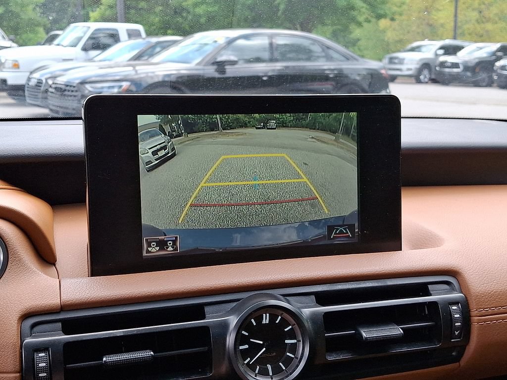 Used 2023 Lexus IS 300 w/ Comfort Package RWD image 19