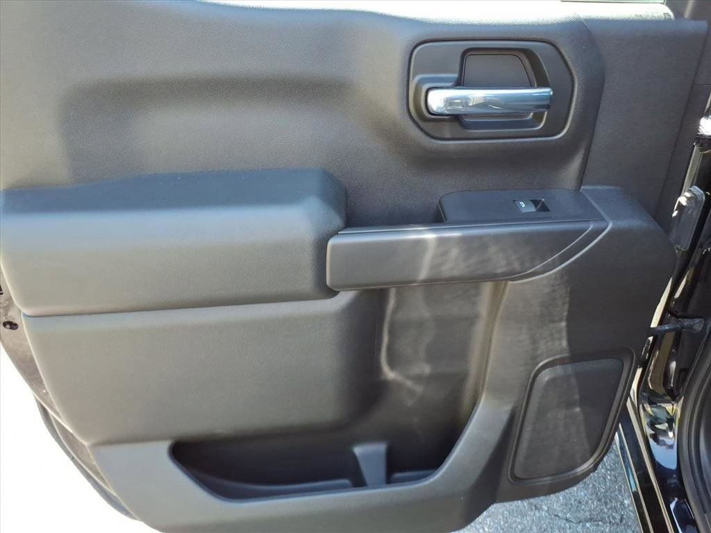 Used 2020 Chevrolet Silverado 1500 LT w/ All-Star Edition image 19
