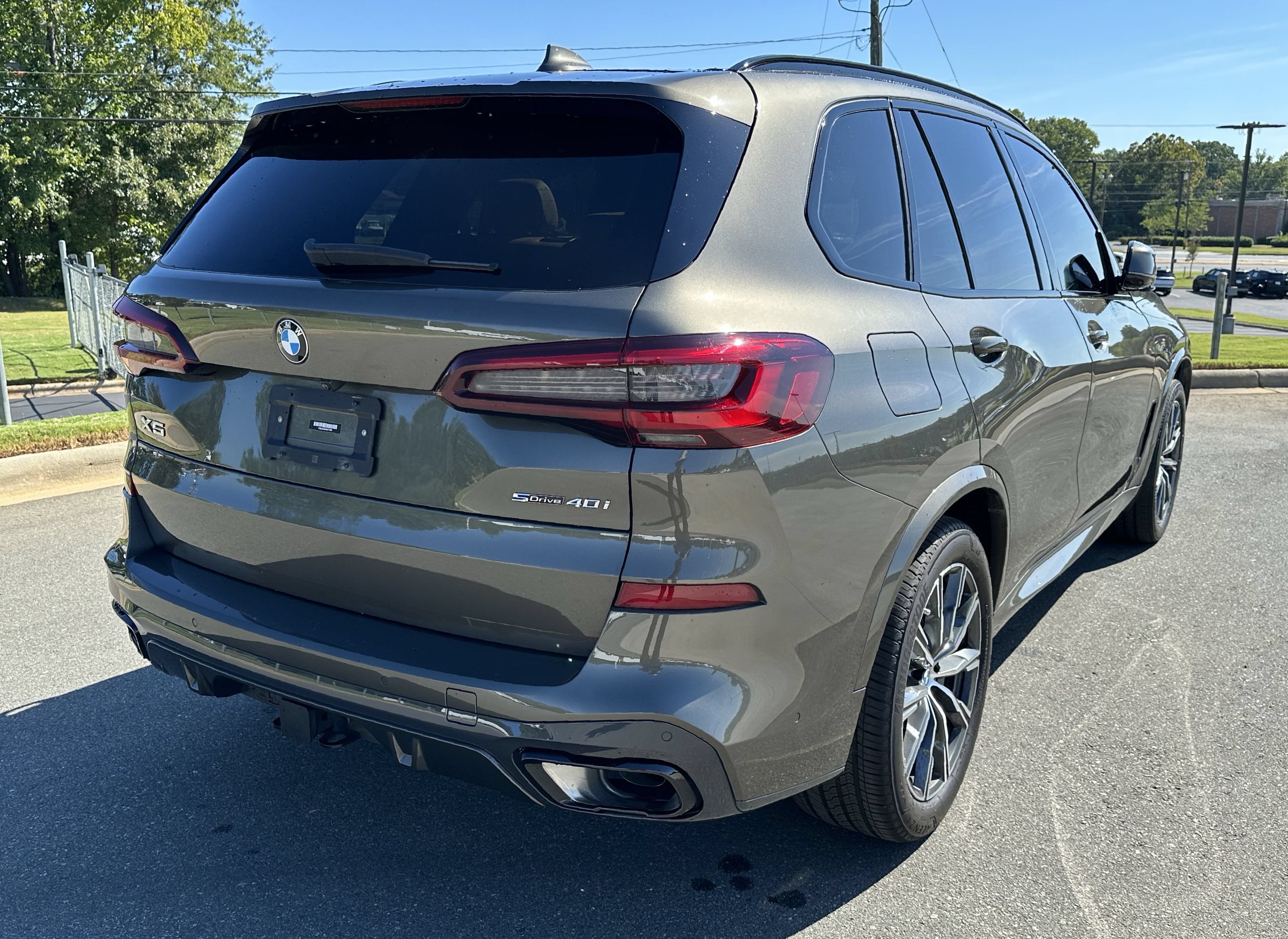 Used 2023 BMW X5 sDrive40i w/ M Sport Package RWD image 9
