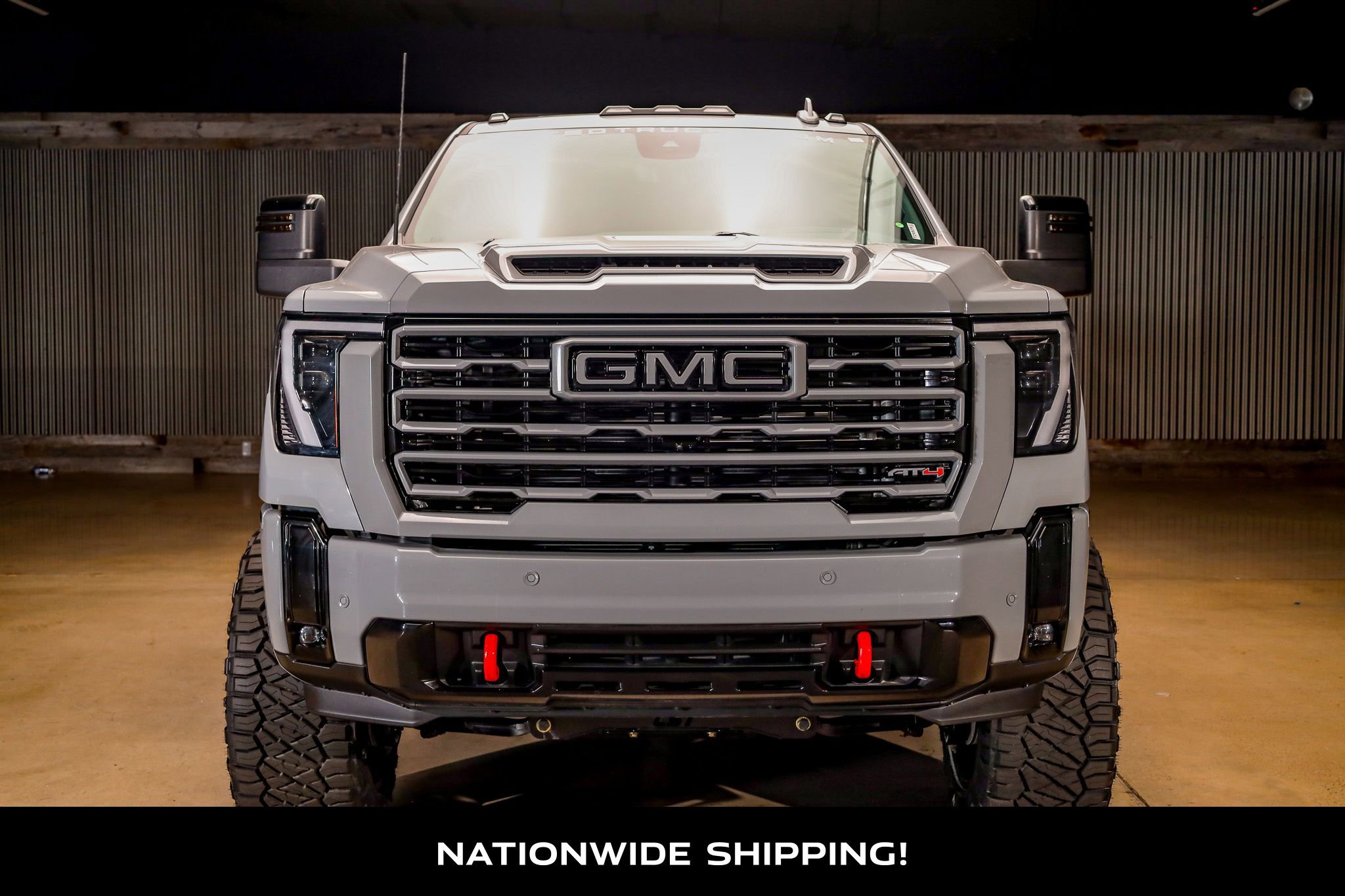 Used 2025 GMC Sierra 2500 AT4 w/ AT4 Premium Plus Package image 4