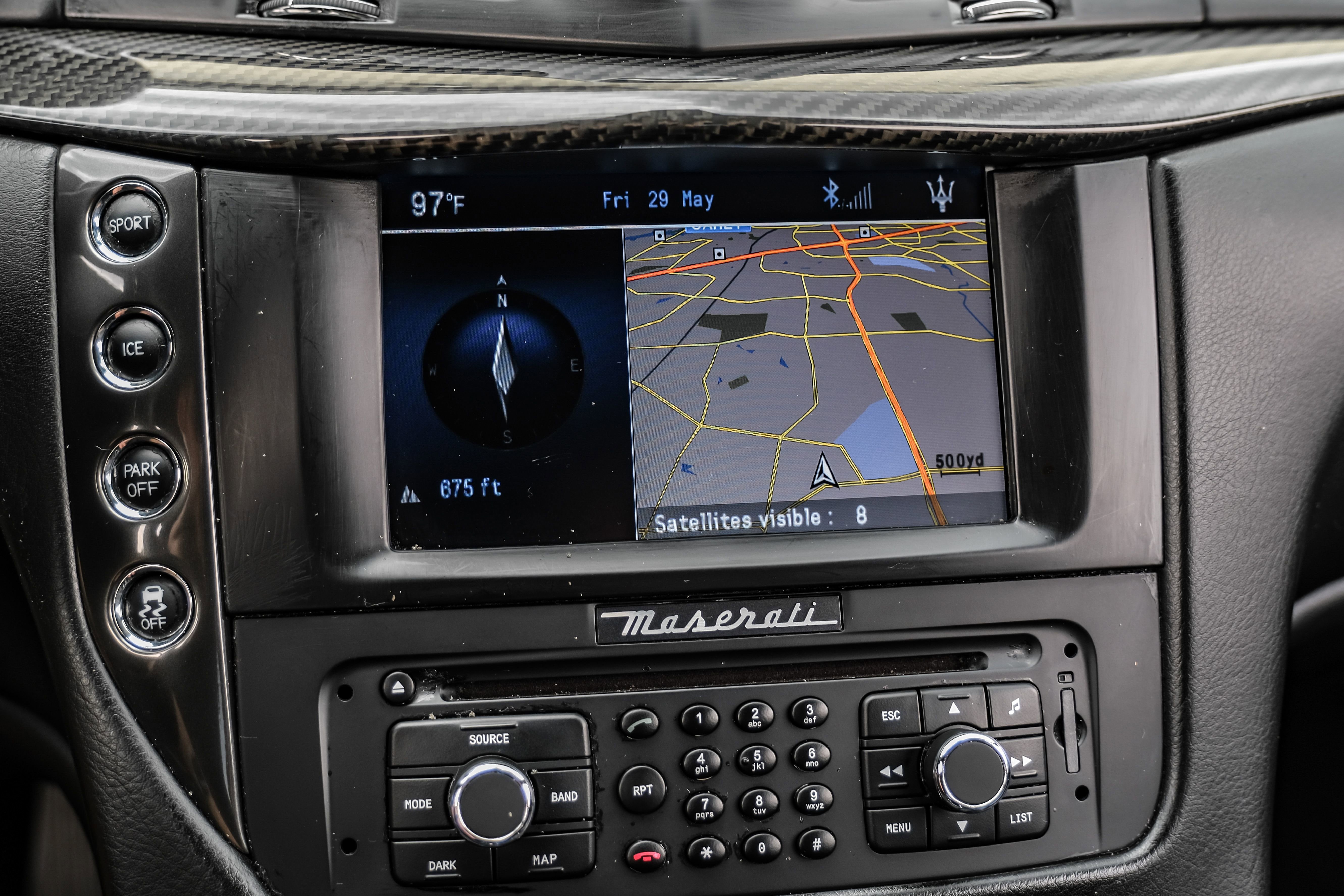 Used 2015 Maserati GranTurismo Sport RWD image 18