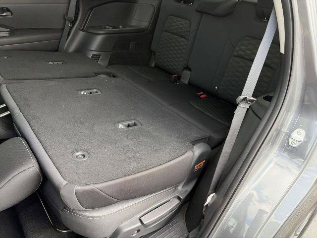Certified 2025 Nissan Pathfinder S FWD image 30