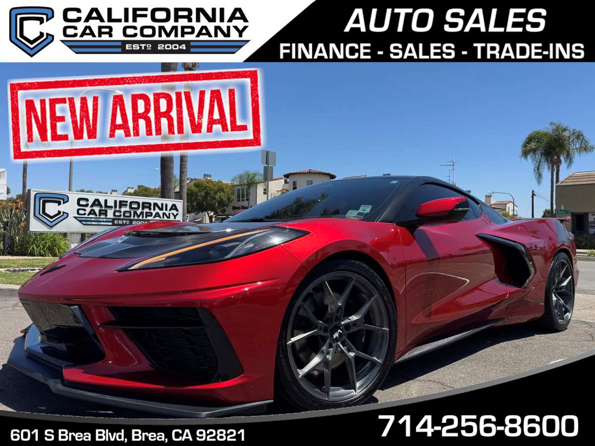 Used 2025 Chevrolet Corvette Stingray Preferred Cpe w/ Z51 Performance Package