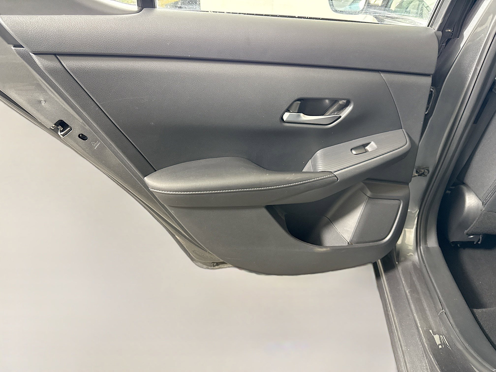 Used 2023 Nissan Sentra SV image 26