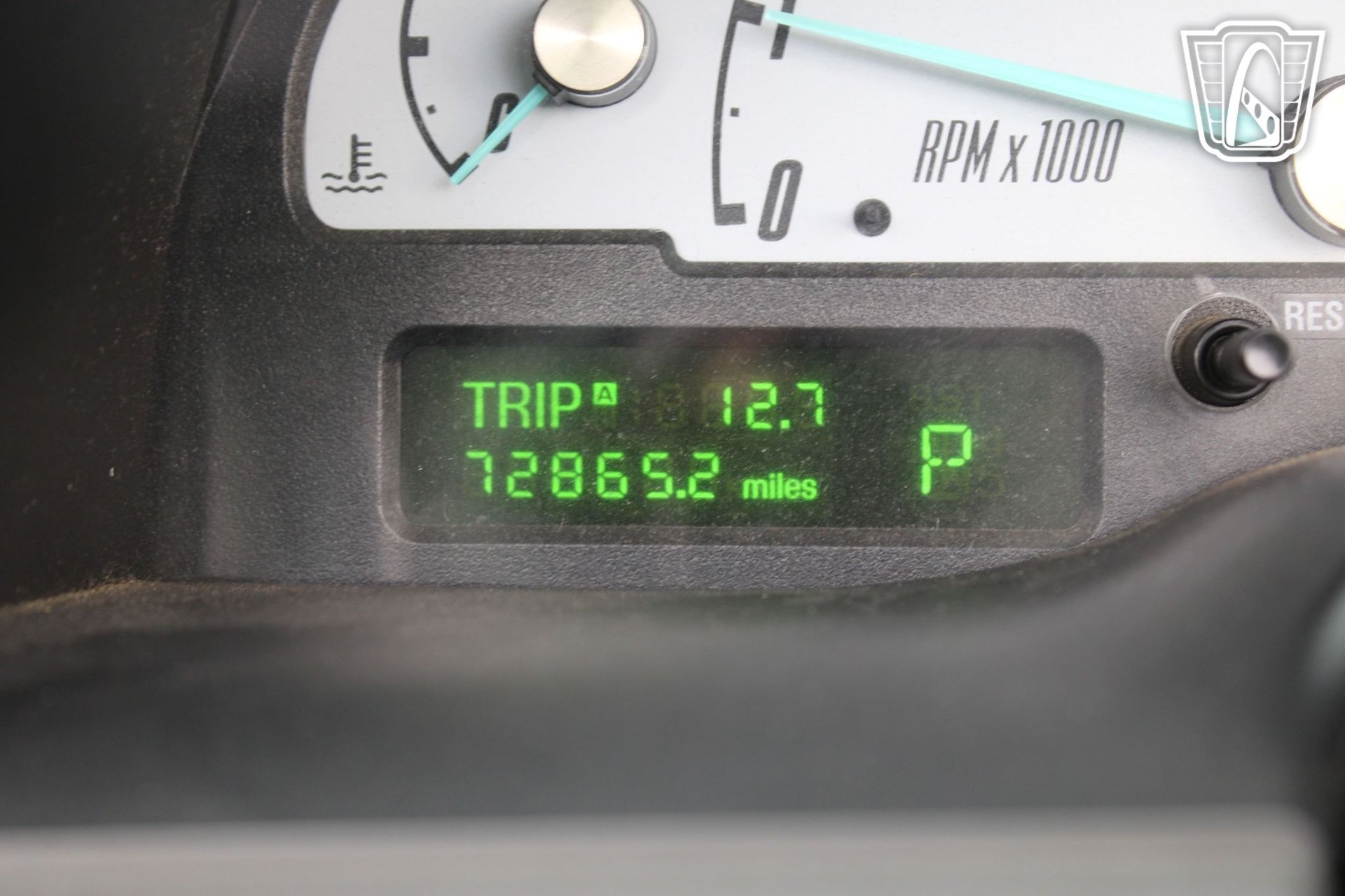 Used 2002 Ford Thunderbird RWD image 18