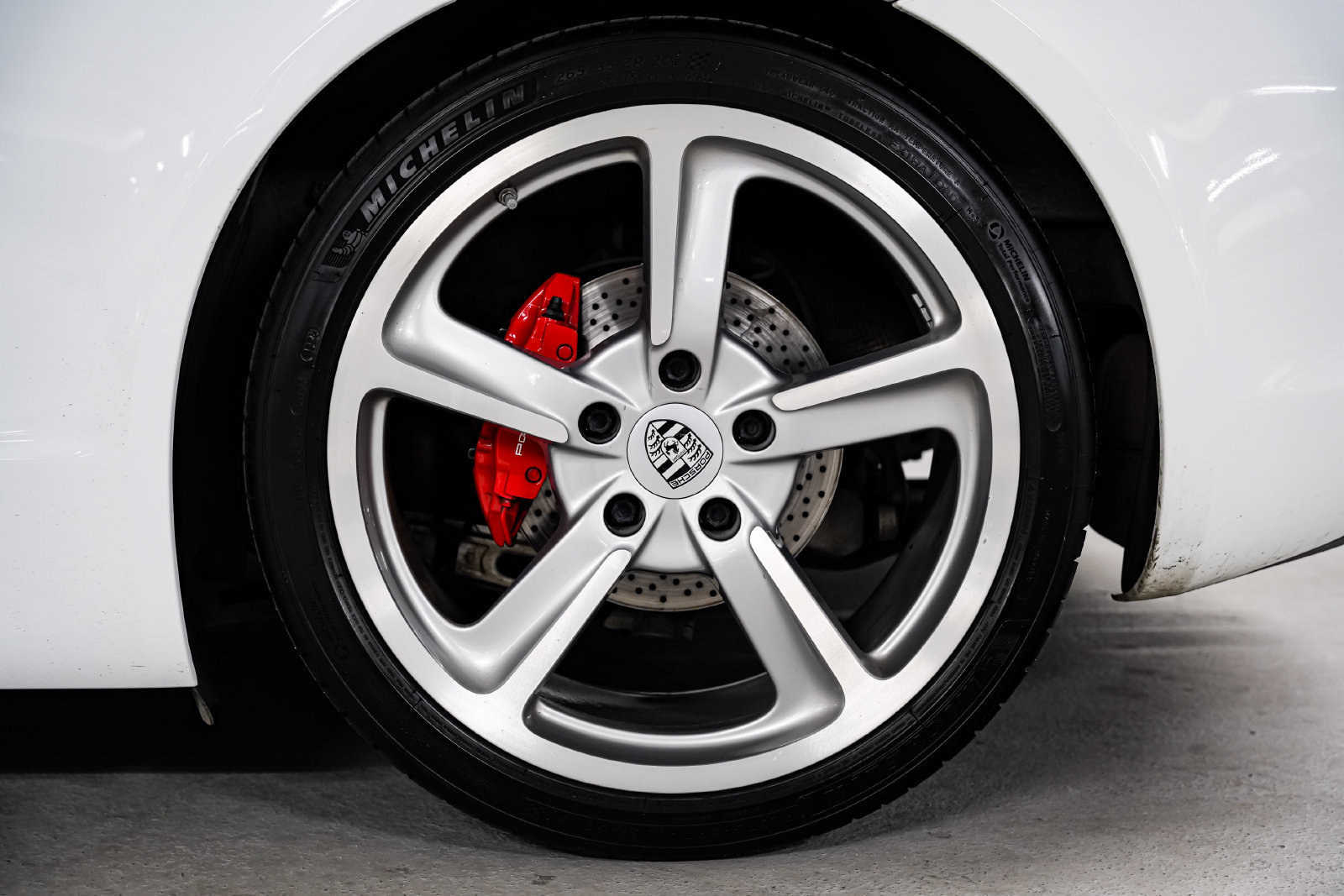 Used 2015 Porsche Boxster S RWD image 39