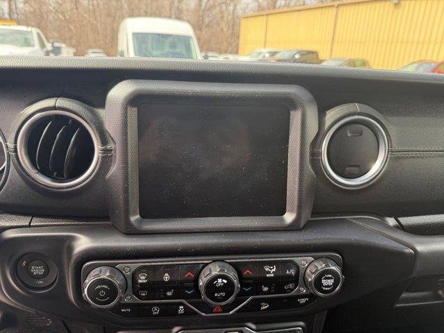 Used 2020 Jeep Wrangler Unlimited Sahara image 19