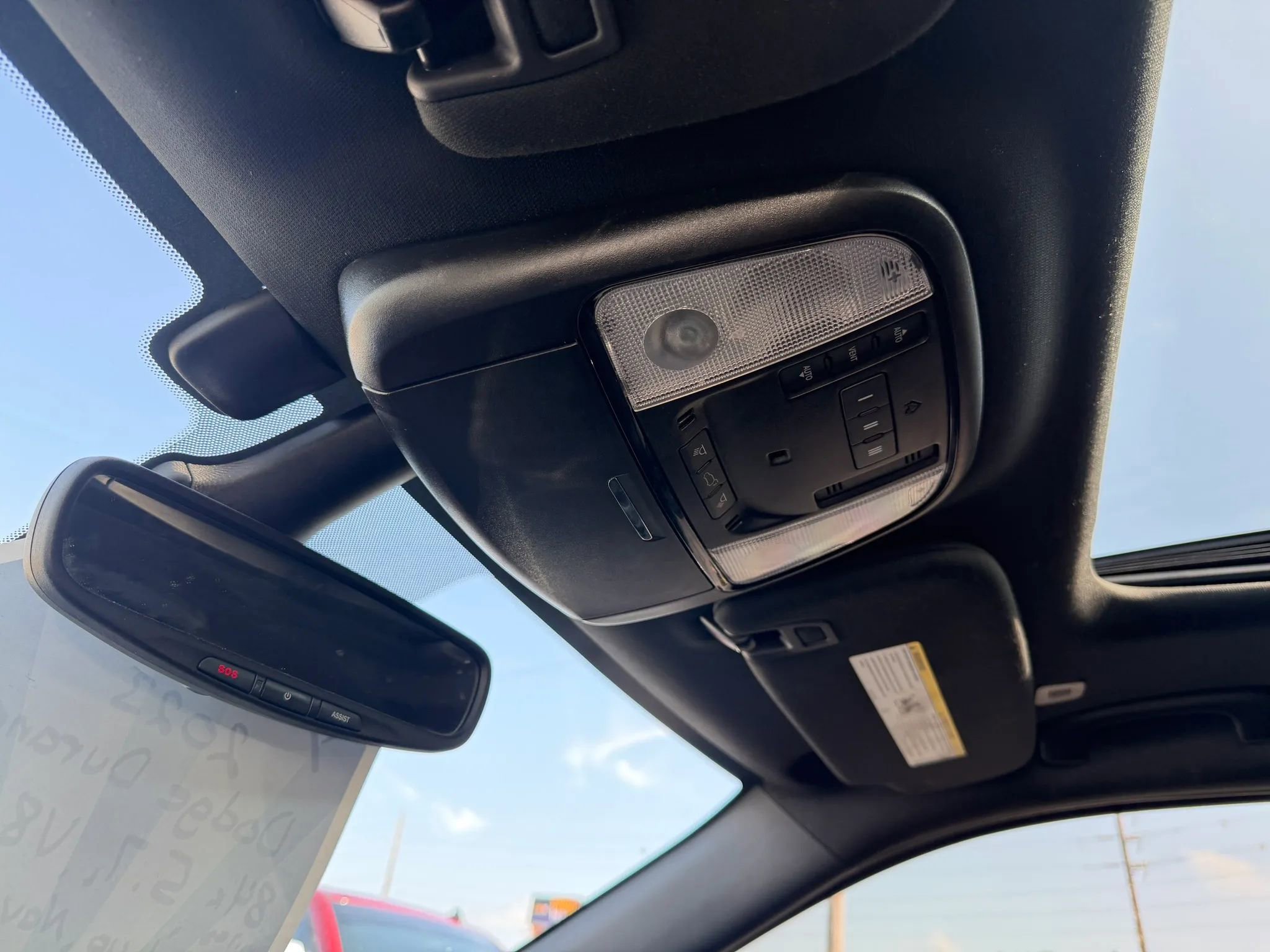 Used 2023 Dodge Durango R/T AWD/4WD image 22