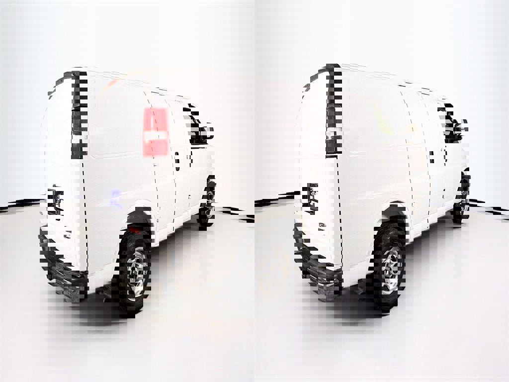 New 2025 GMC Savana 2500 w/ Driver Convenience Package image 27