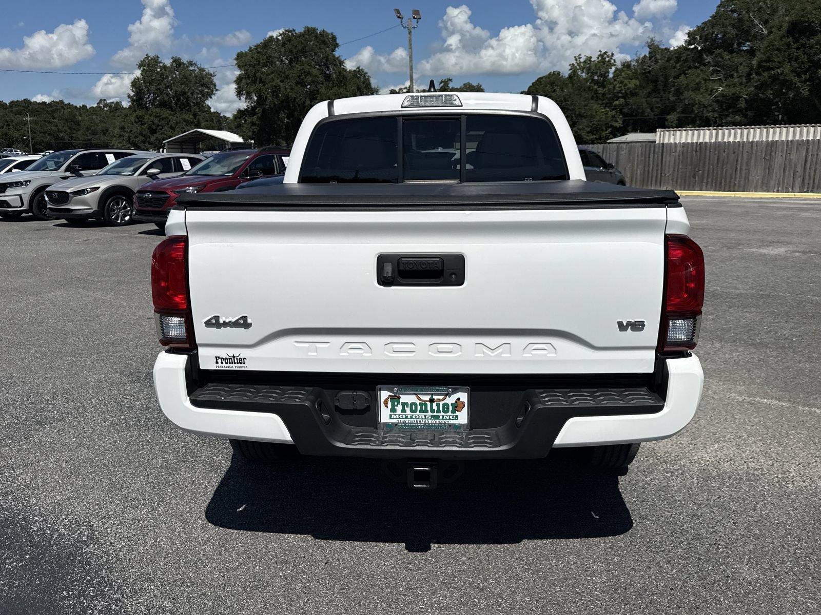 Used 2023 Toyota Tacoma SR AWD/4WD image 4
