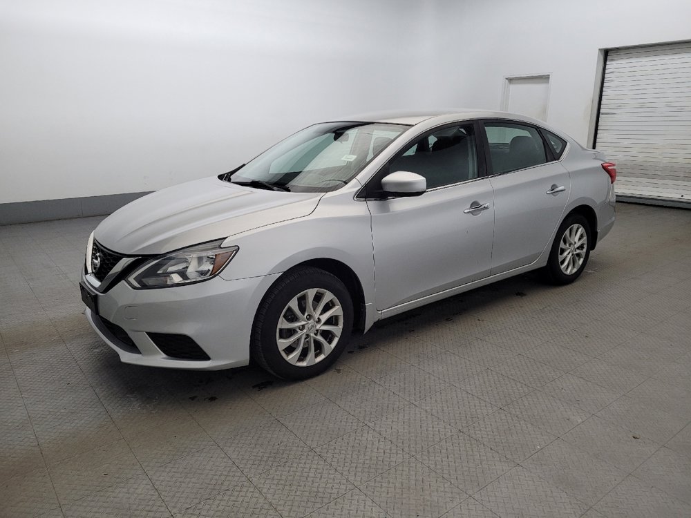 Used 2018 Nissan Sentra SV image 2