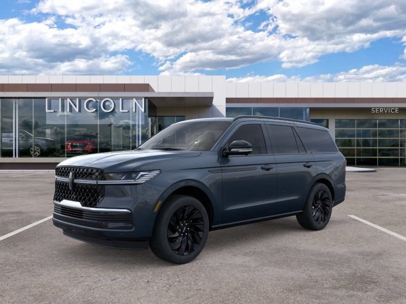 New 2026 Lincoln Navigator Reserve w/ Jet Appearance Package