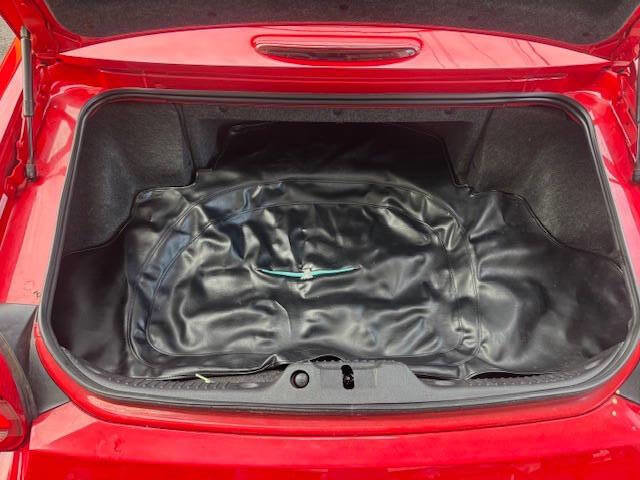 Used 2003 Ford Thunderbird image 18