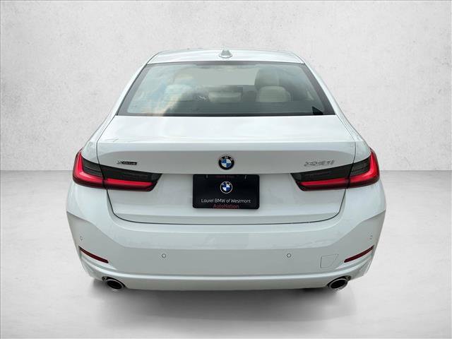 Used 2026 BMW 330i xDrive Sedan w/ Convenience Package AWD/4WD image 6