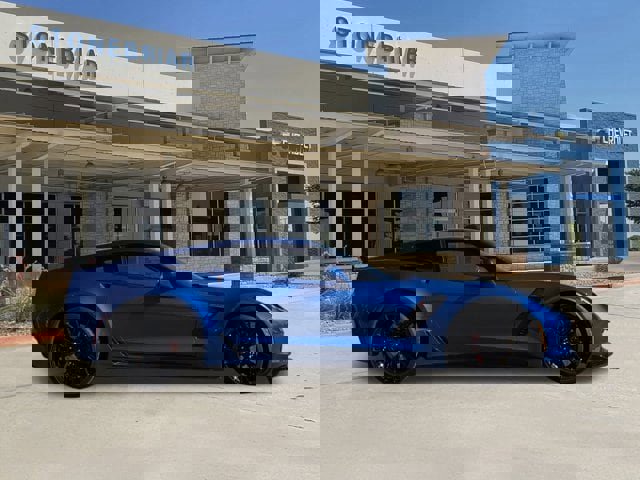 Used 2016 Chevrolet Corvette Z06 w/ 2LZ Preferred Equipment Group image 4