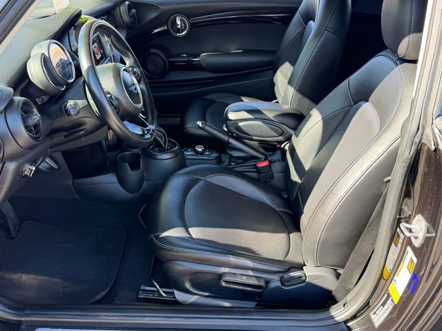 Used 2019 MINI Cooper 2-Door Hardtop image 20