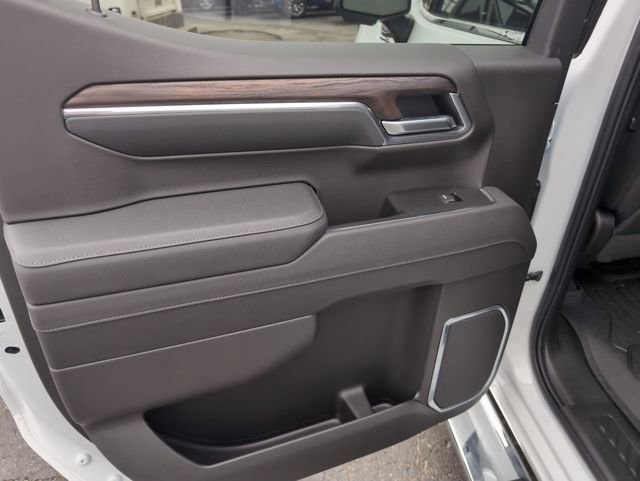 New 2026 GMC Sierra 1500 SLT w/ SLT Premium Plus Package image 12