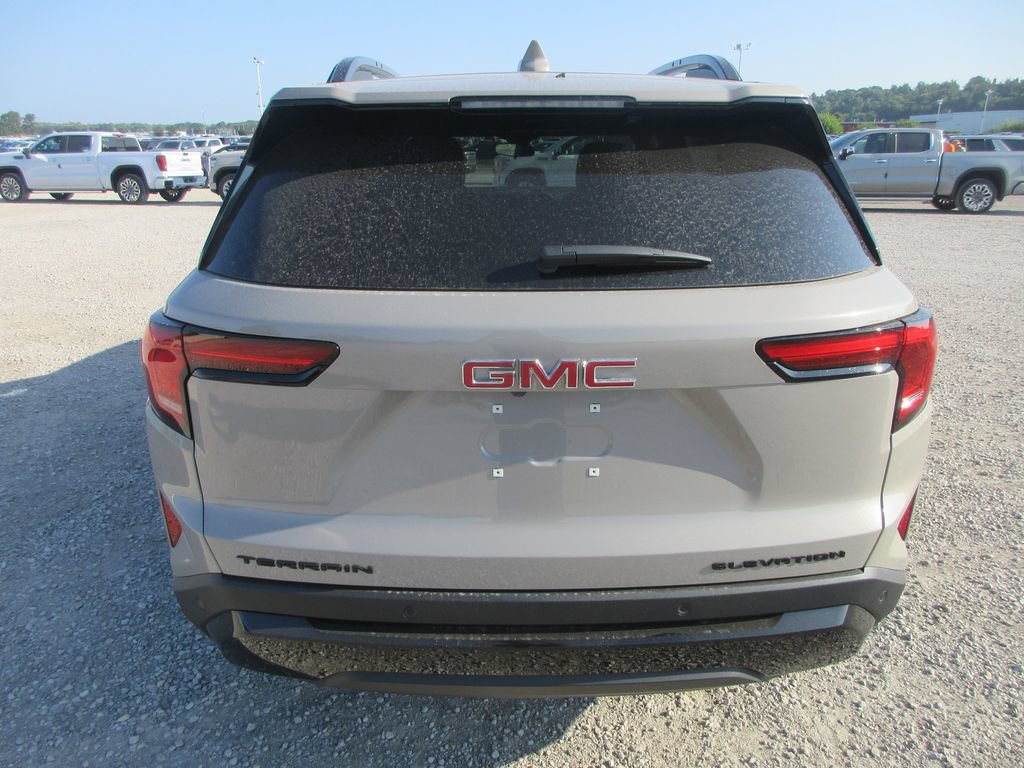 New 2027 GMC Terrain Elevation w/ Black Edition FWD image 5