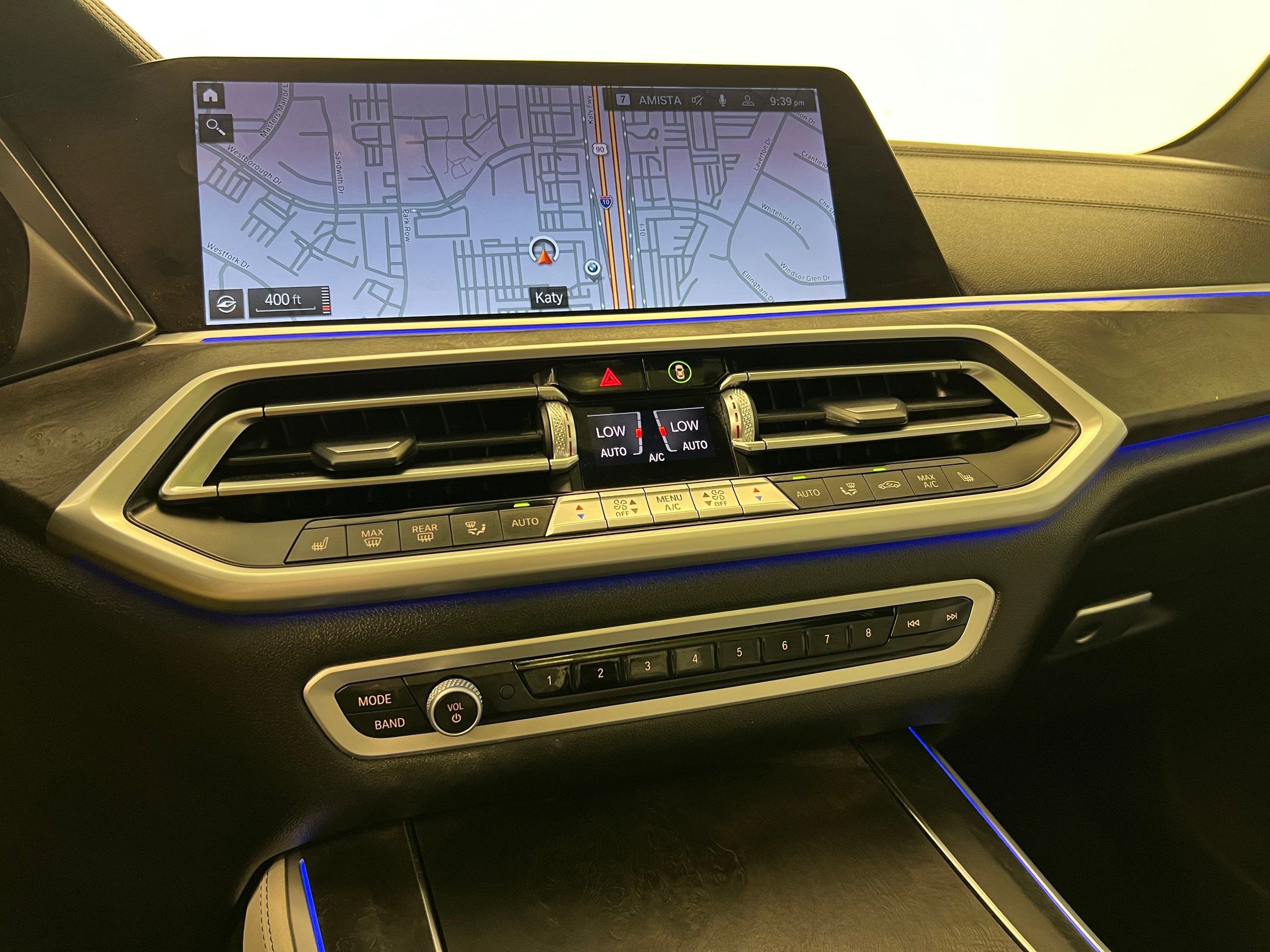 Used 2023 BMW X5 sDrive40i w/ Parking Assistance Package image 28