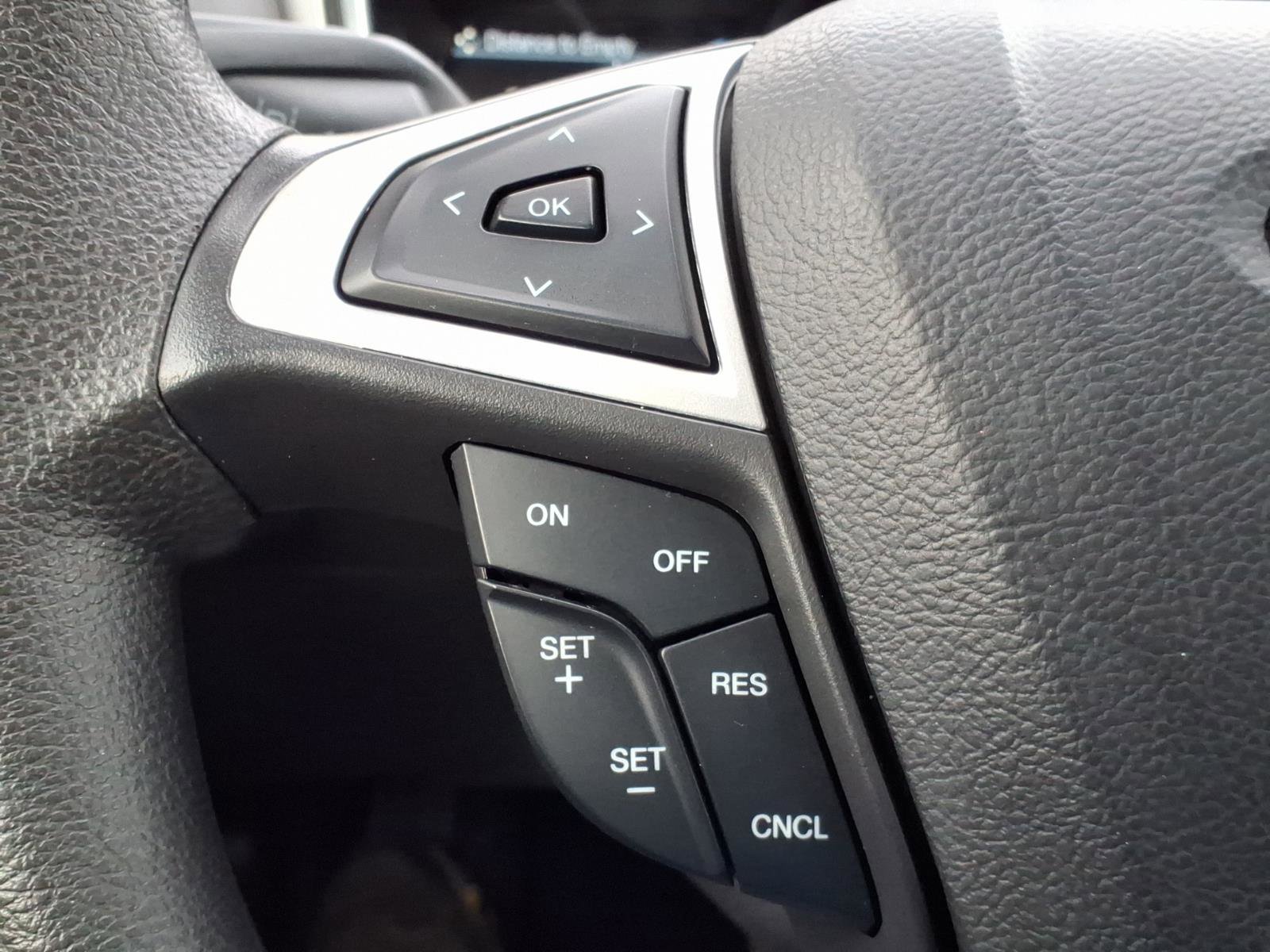 Used 2016 Ford Fusion SE image 15