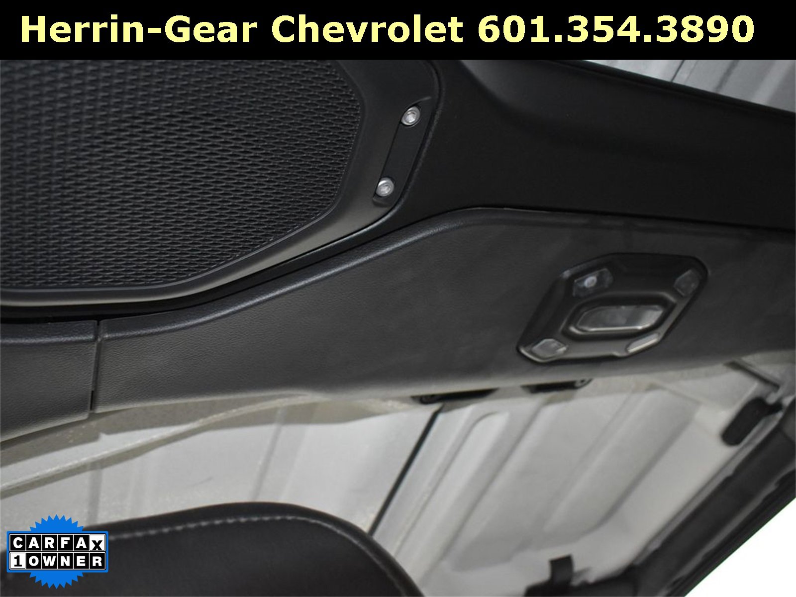 Used 2021 Jeep Wrangler Unlimited Sahara w/ Cold Weather Group image 18