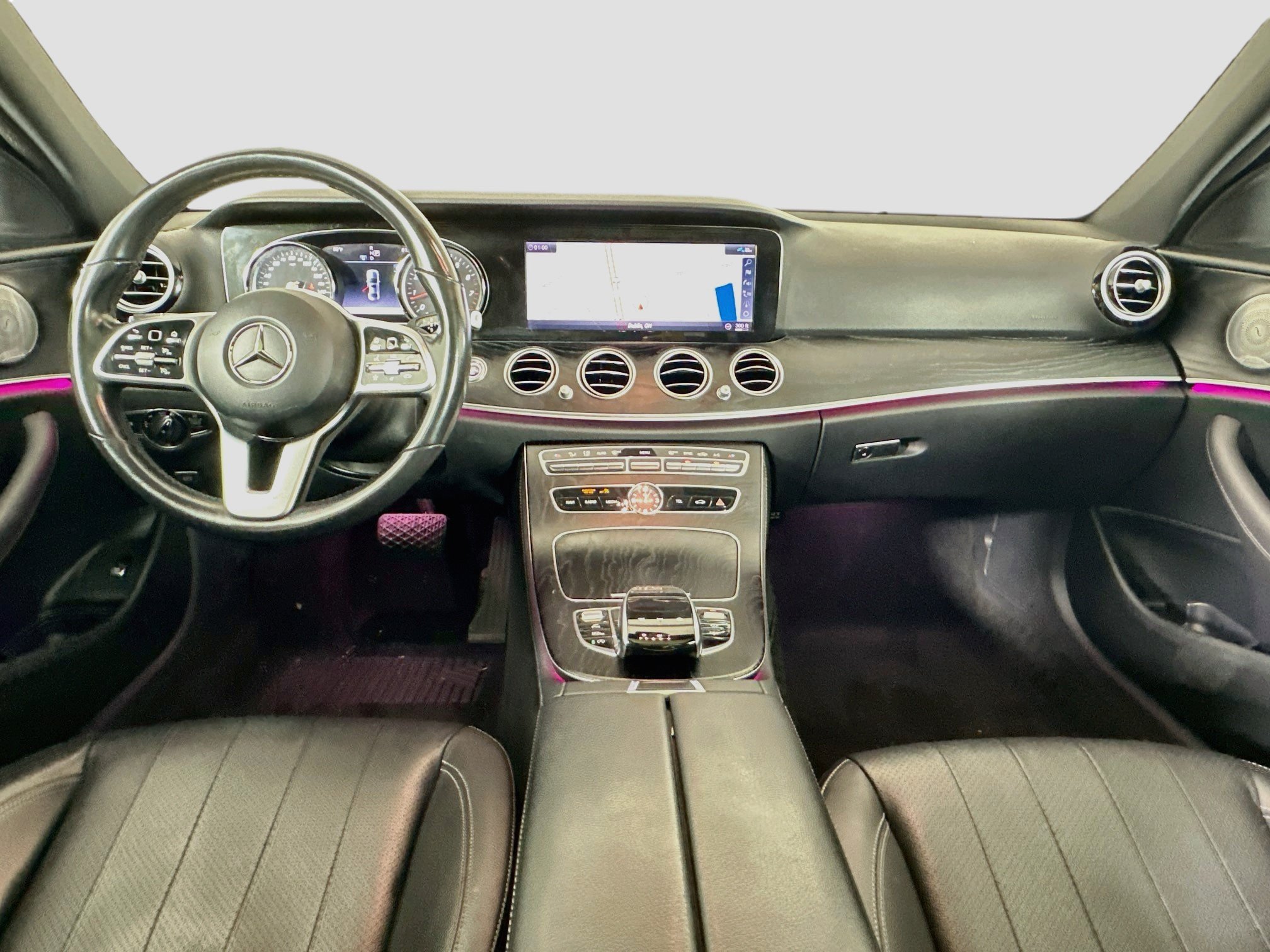 Certified 2019 Mercedes-Benz E 300 4MATIC image 29