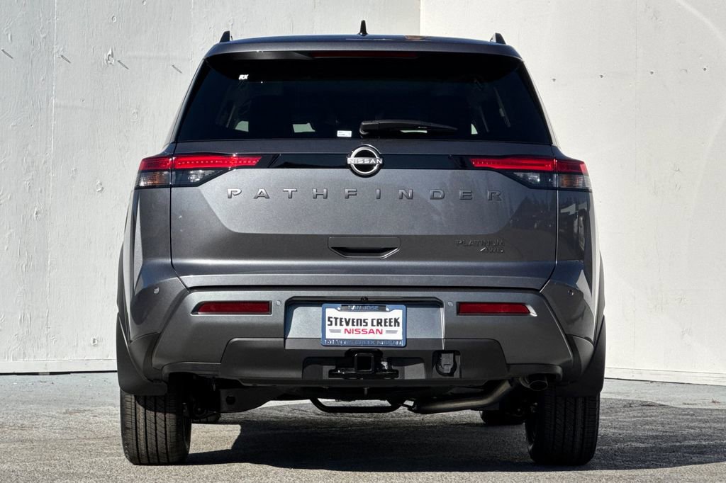 New 2026 Nissan Pathfinder Platinum image 5