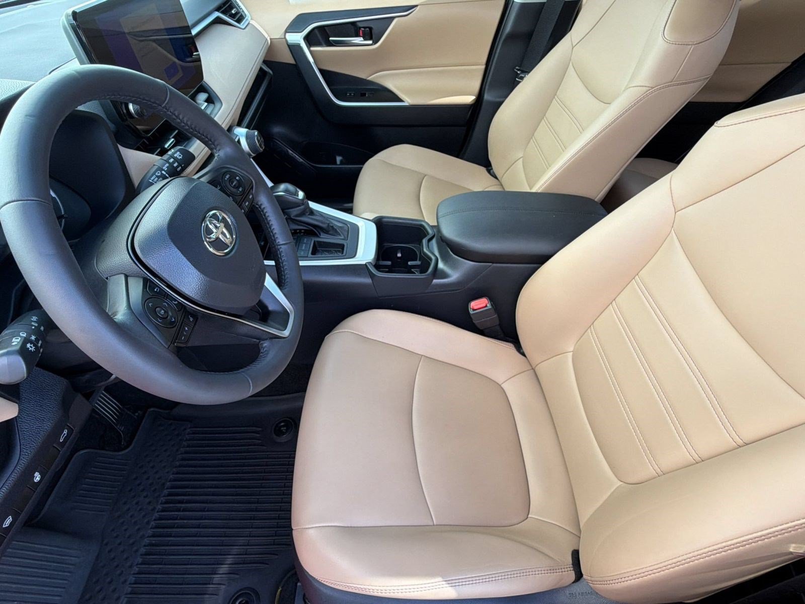 Certified 2025 Toyota RAV4 XLE Premium w/ Weather Package FWD image 29