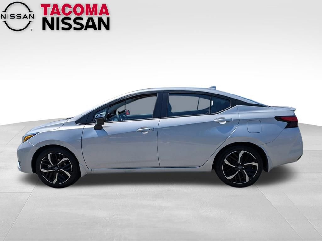 New 2025 Nissan Versa SR w/ Trunk Package FWD image 2