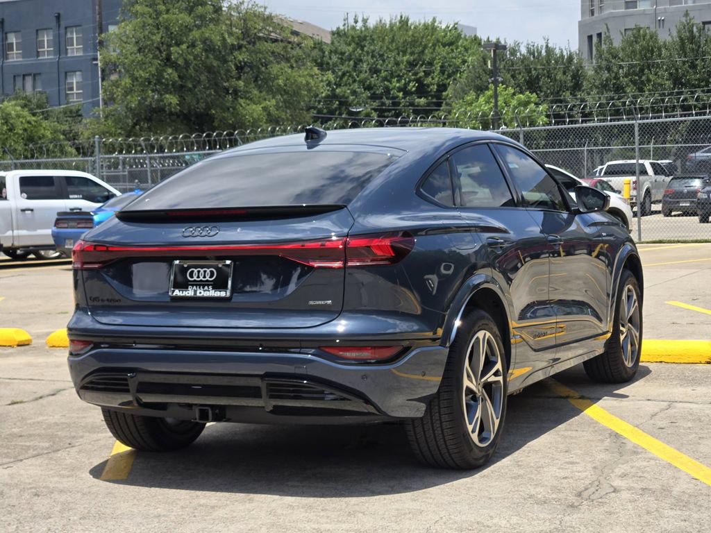 New 2027 Audi Q6 e-tron Premium Plus AWD/4WD image 8