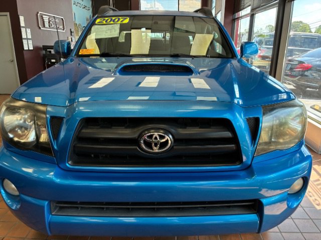 Used 2007 Toyota Tacoma PreRunner w/ TRD Sport Pkg #1 RWD image 4
