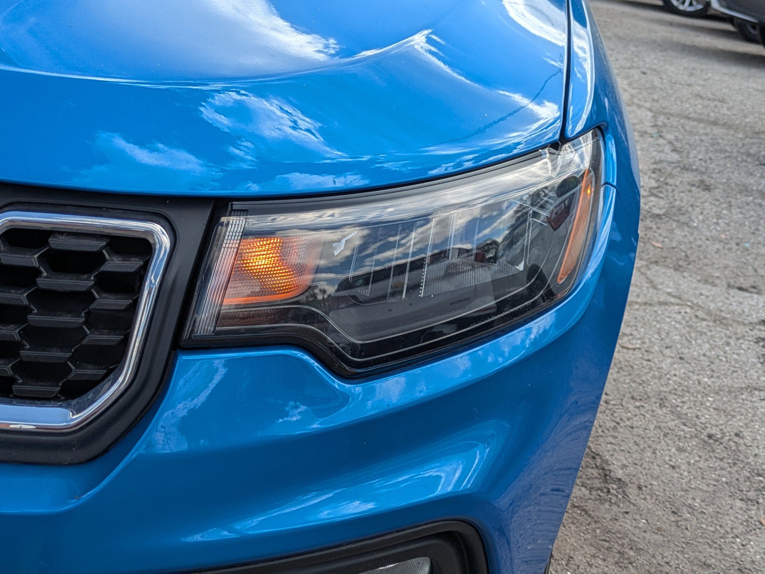 Used 2024 Jeep Compass Latitude image 8