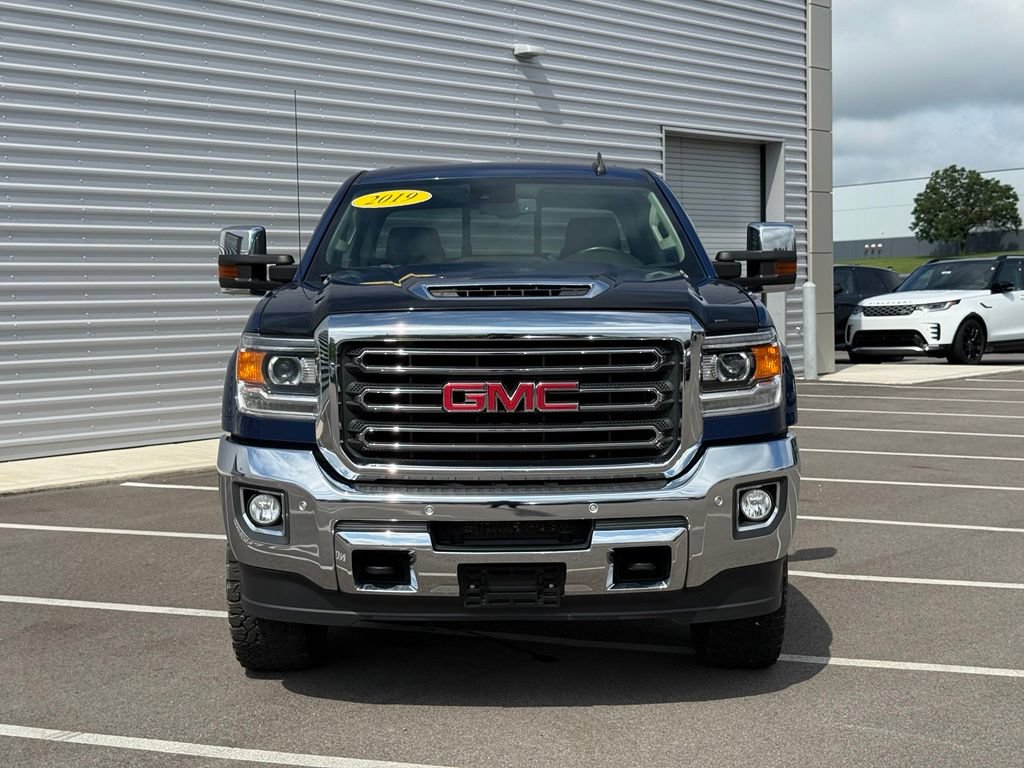 Used 2019 GMC Sierra 2500 SLT w/ Duramax Plus Package AWD/4WD image 2