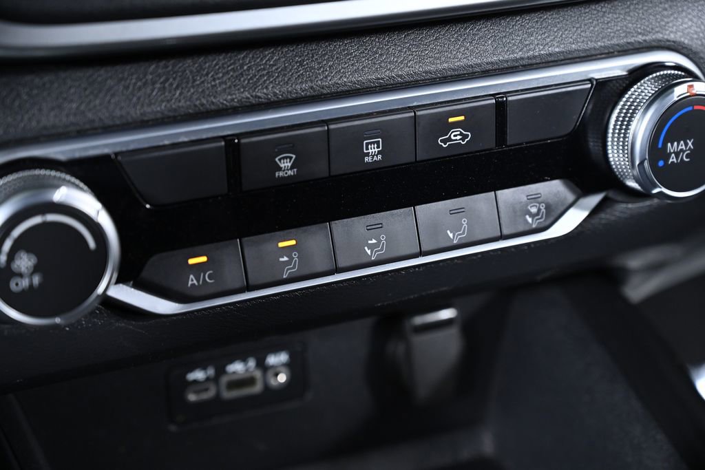 Certified 2022 Nissan Altima 2.5 SR image 17