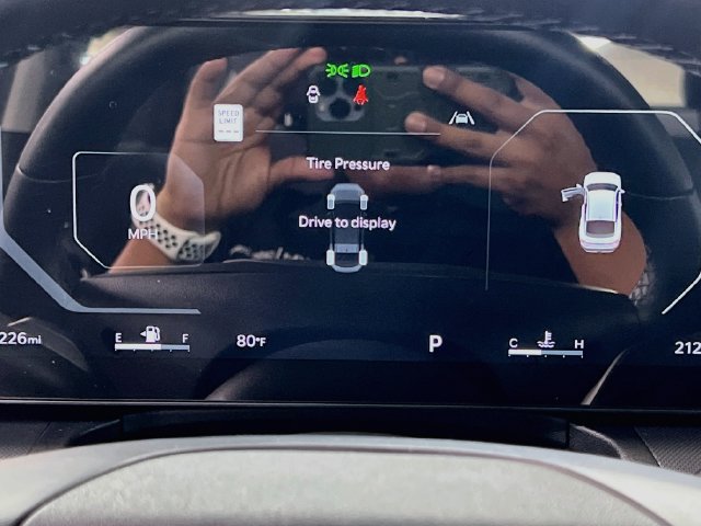 Certified 2025 Kia K4 EX FWD image 12