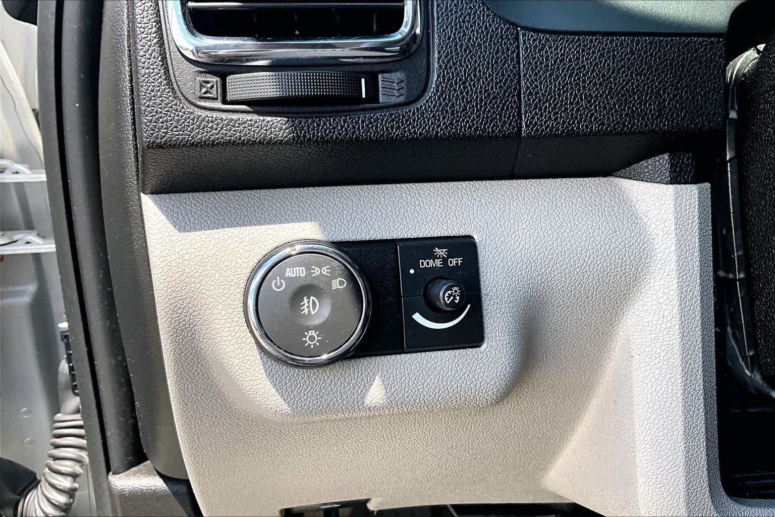 Used 2012 GMC Acadia SL FWD image 33