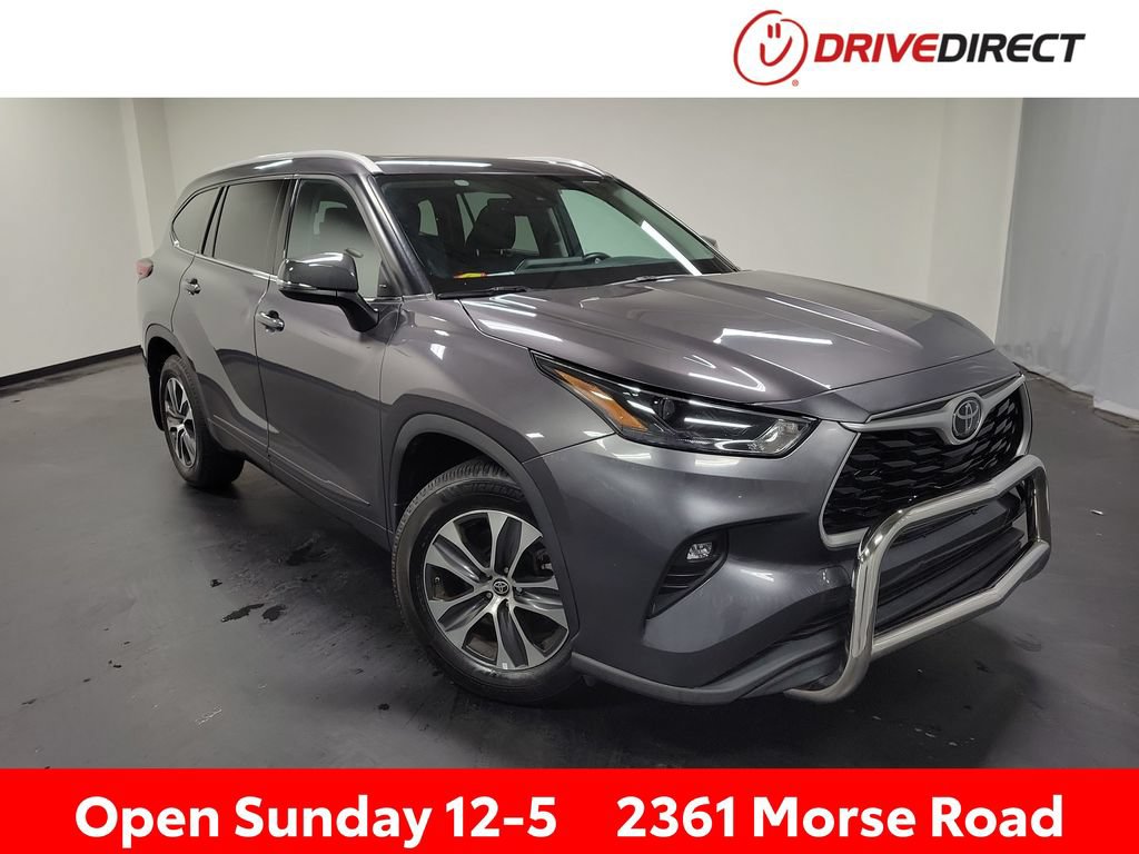 Used 2022 Toyota Highlander XLE