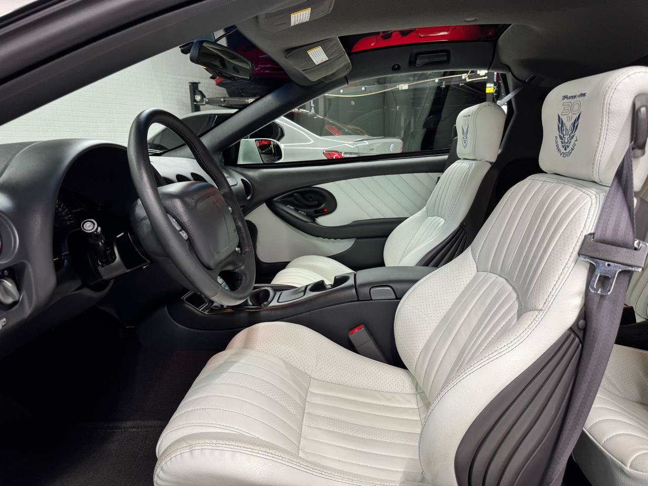 Used 1999 Pontiac Firebird Formula RWD image 47