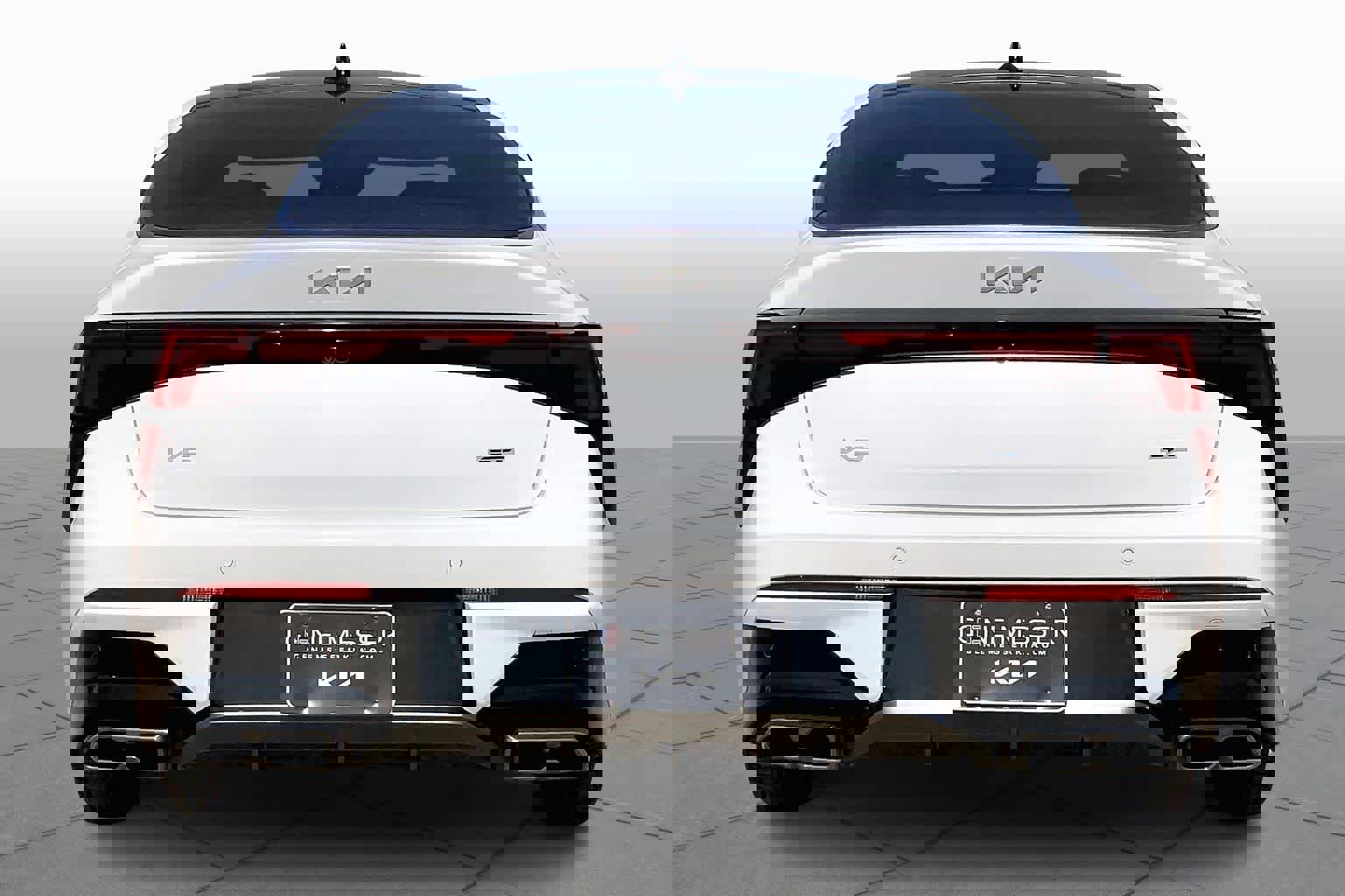 Certified 2026 Kia K5 GT w/ GT1 Package image 5