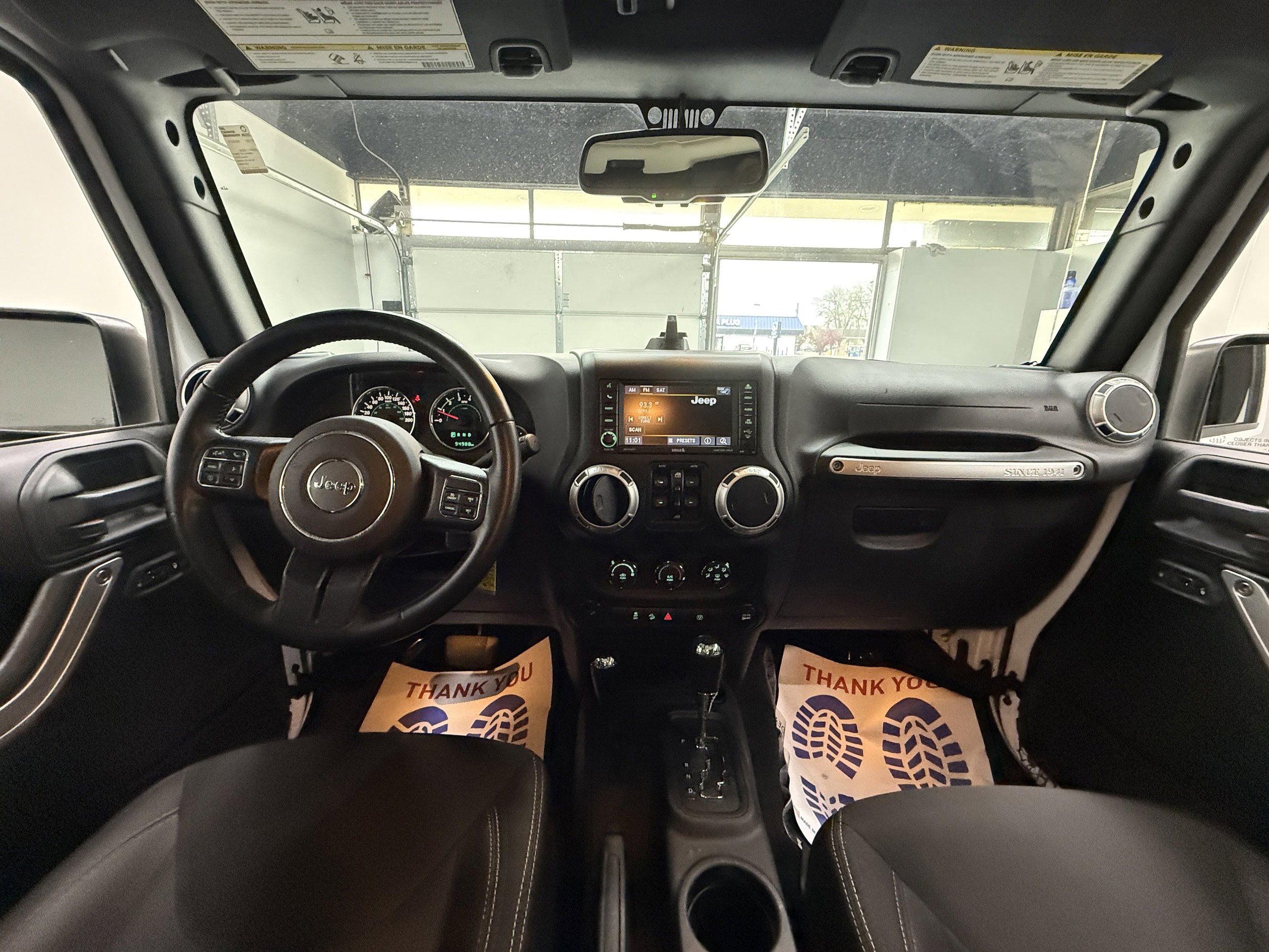 Used 2017 Jeep Wrangler Unlimited Sahara w/ Max Tow Package AWD/4WD image 12