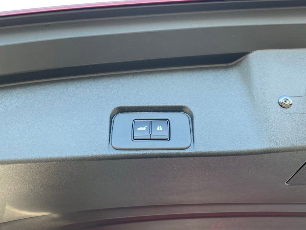 New 2025 Nissan Rogue Platinum w/ Tech Package image 39