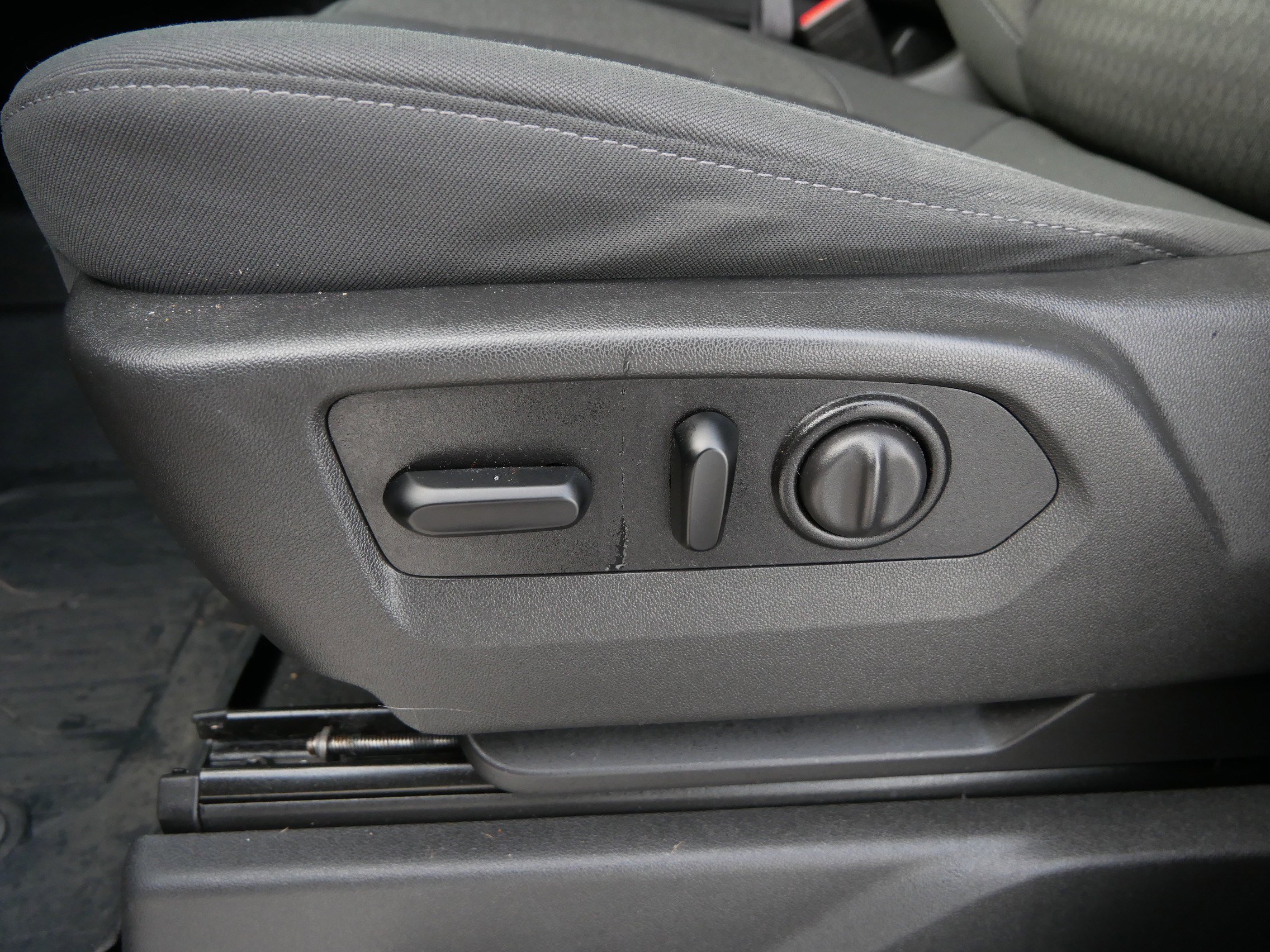 Used 2021 GMC Sierra 1500 SLE w/ Preferred Package image 24