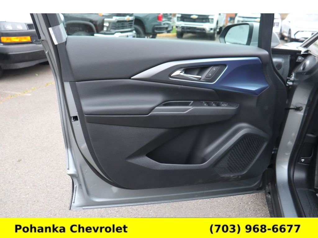 New 2026 Chevrolet Equinox EV LT FWD image 20