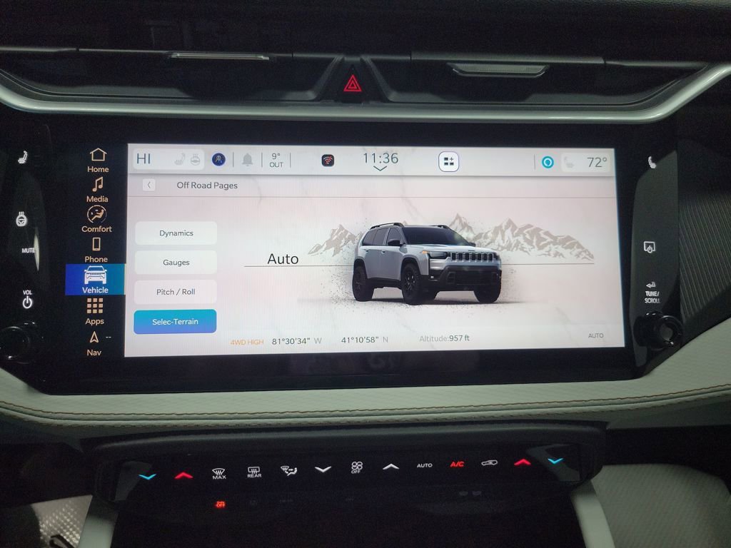 New 2026 Jeep Cherokee Overland w/ Trailer Tow Group image 36