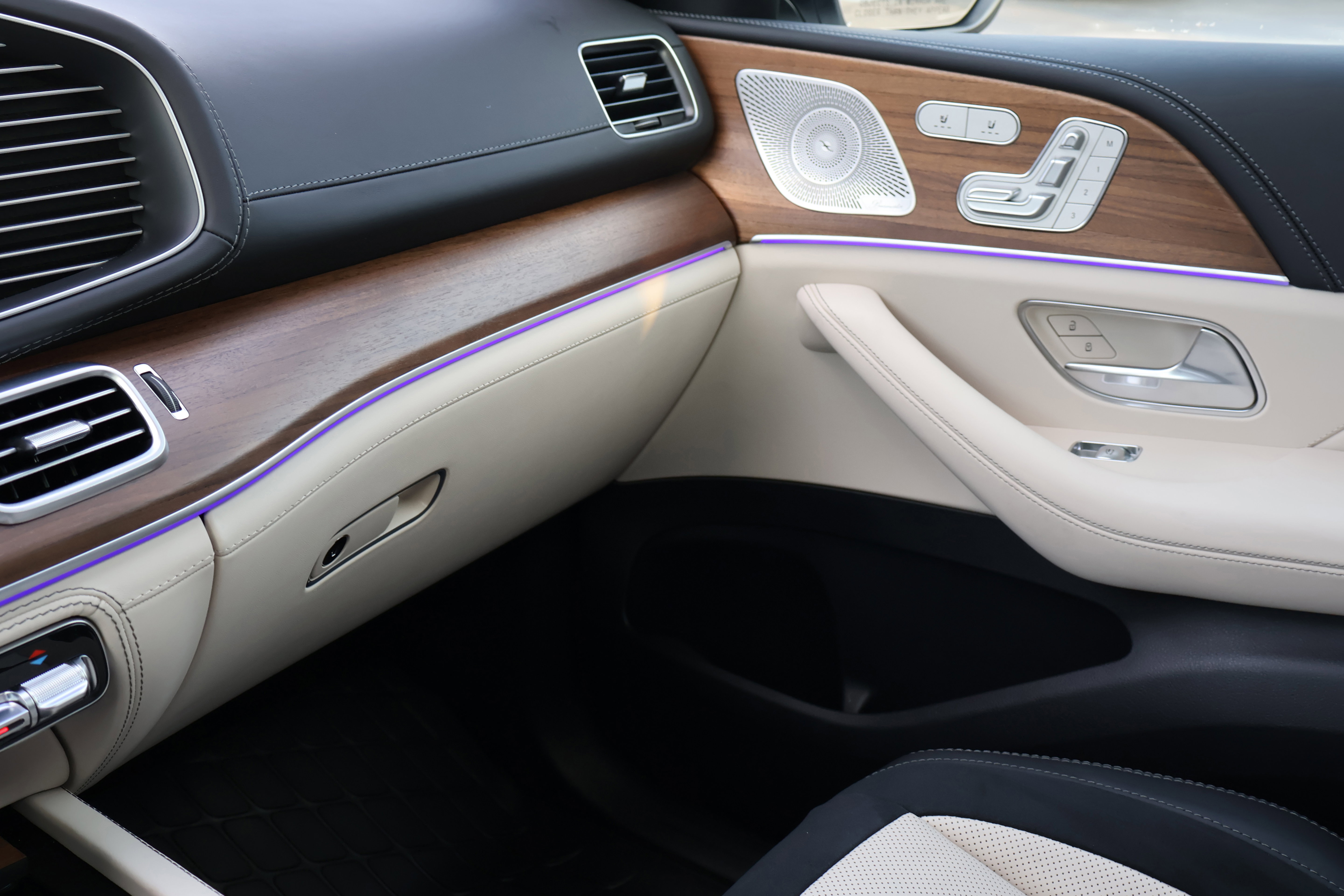 Certified 2025 Mercedes-Benz GLE 63 AMG S image 46