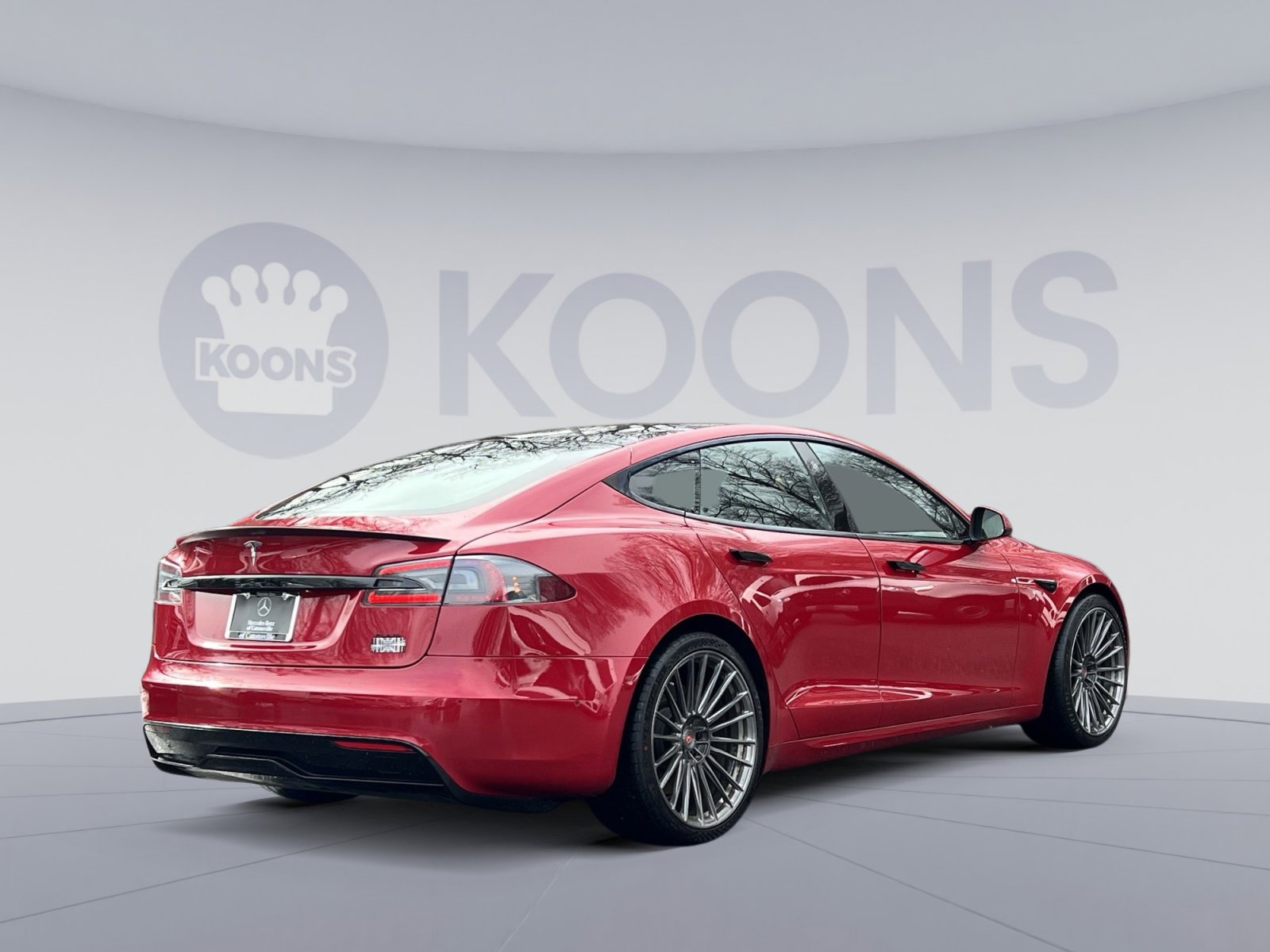 Used 2021 Tesla Model S Plaid image 5