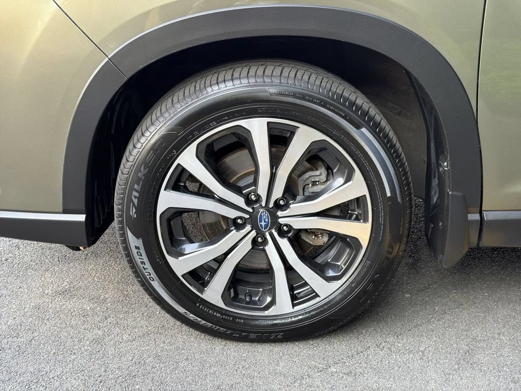 Certified 2022 Subaru Forester Limited AWD/4WD image 10