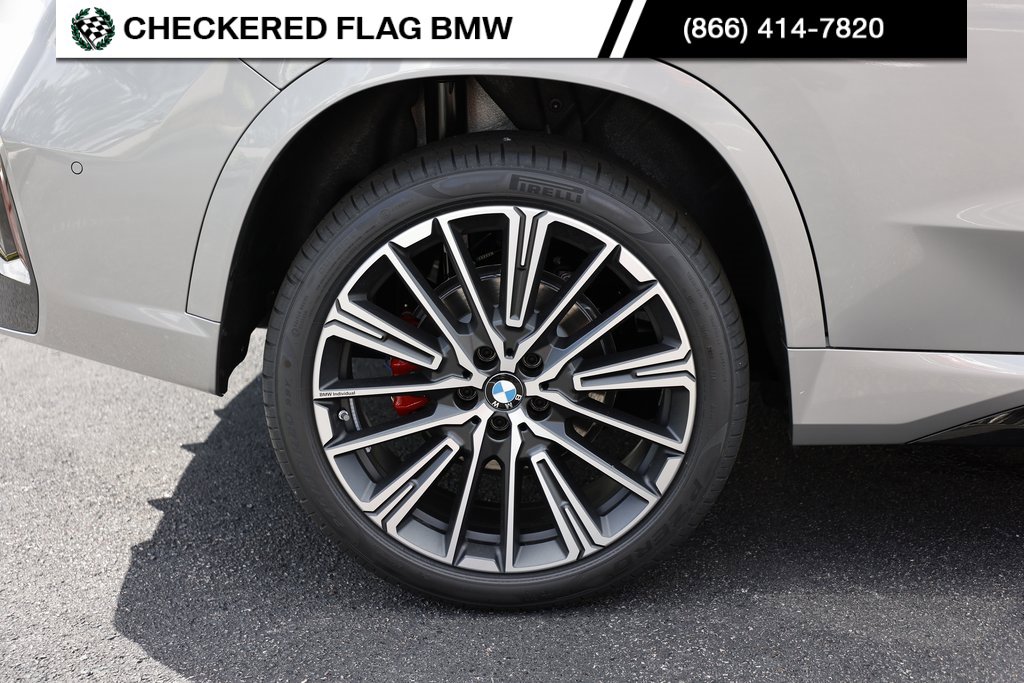 Used 2025 BMW X1 xDrive28i w/ Technology Package image 7